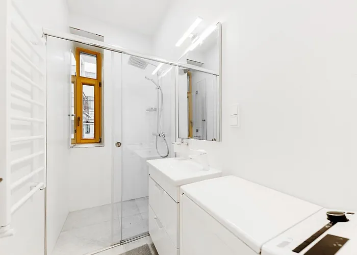 Quiet Centre Two No13 Apartment